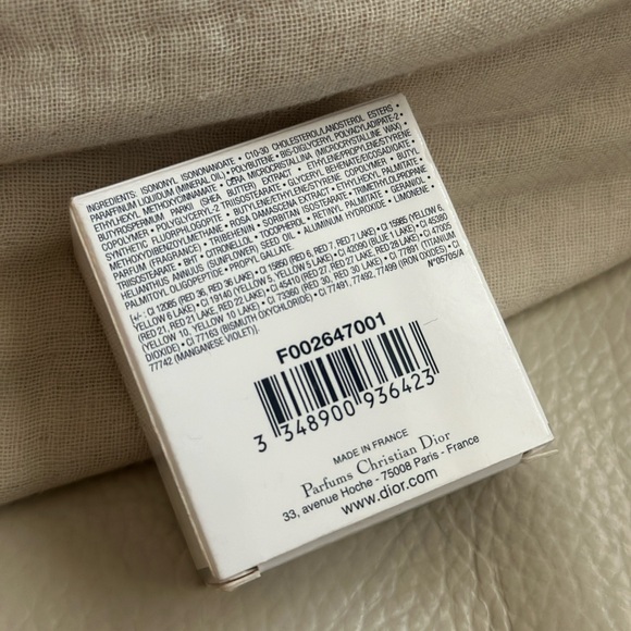 BNIB Dior - Crème de Rose Smoothing Plumping Lip Balm - Discontinued - Picture 4 of 4